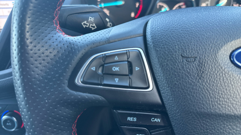 Ford Kuga 1.5 EcoBoost ST-Line 5dr 2WD Petrol Estate